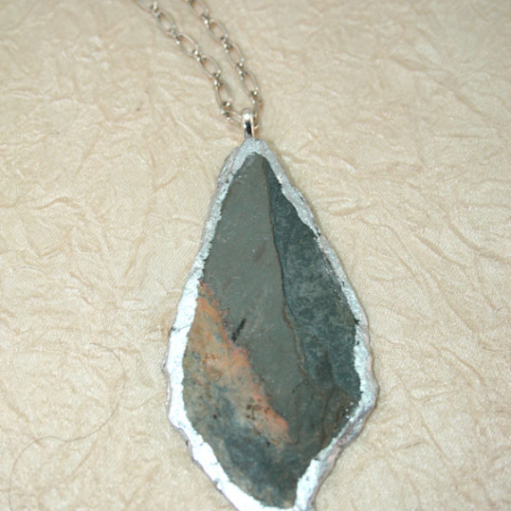 slate_pendant_4_v_1.jpg